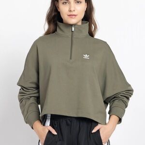 Adidas Olive Green Women's plus cropped half zip sweatshirt, New